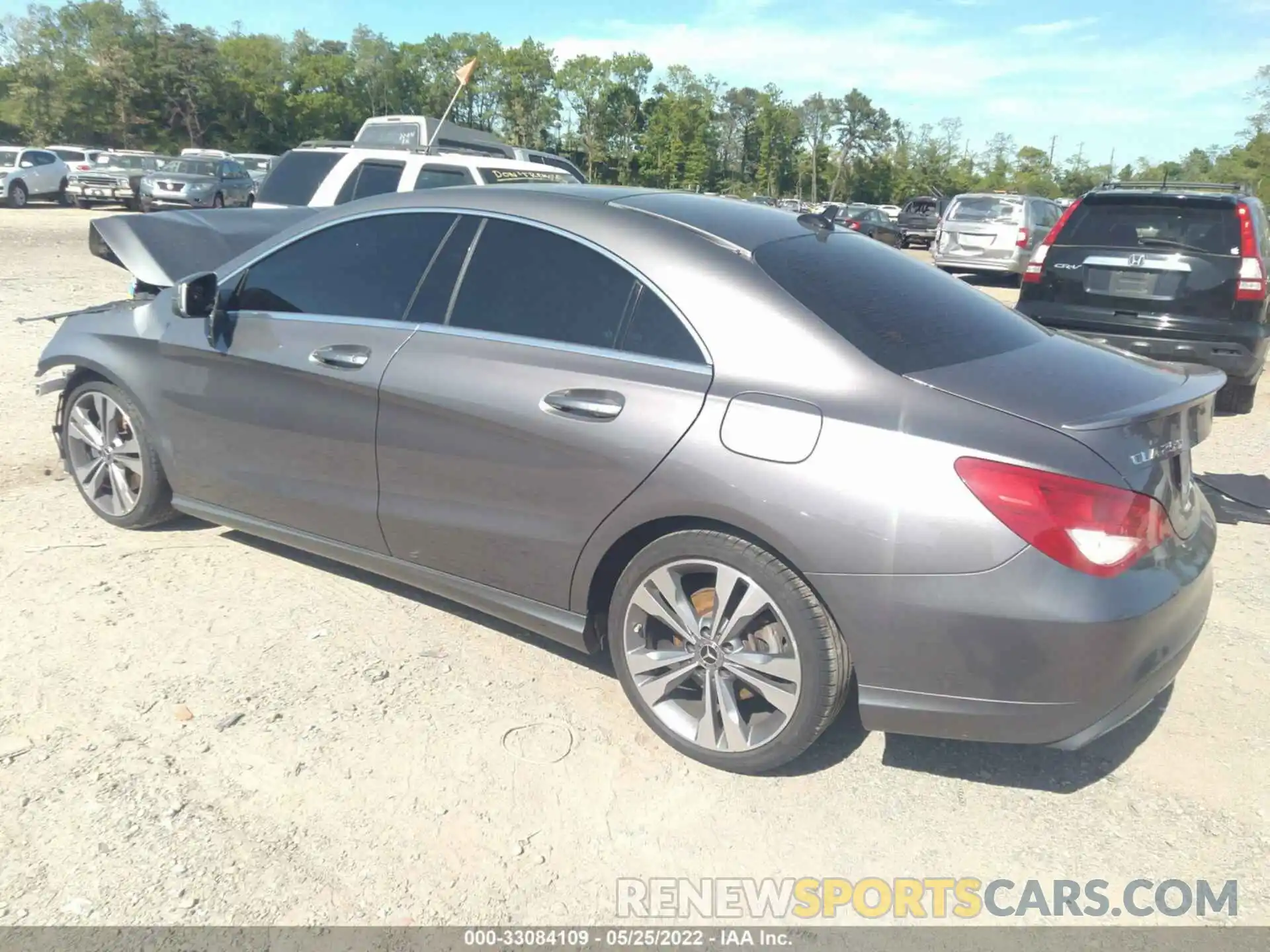 3 Photograph of a damaged car WDDSJ4GB4KN719946 MERCEDES-BENZ CLA 2019