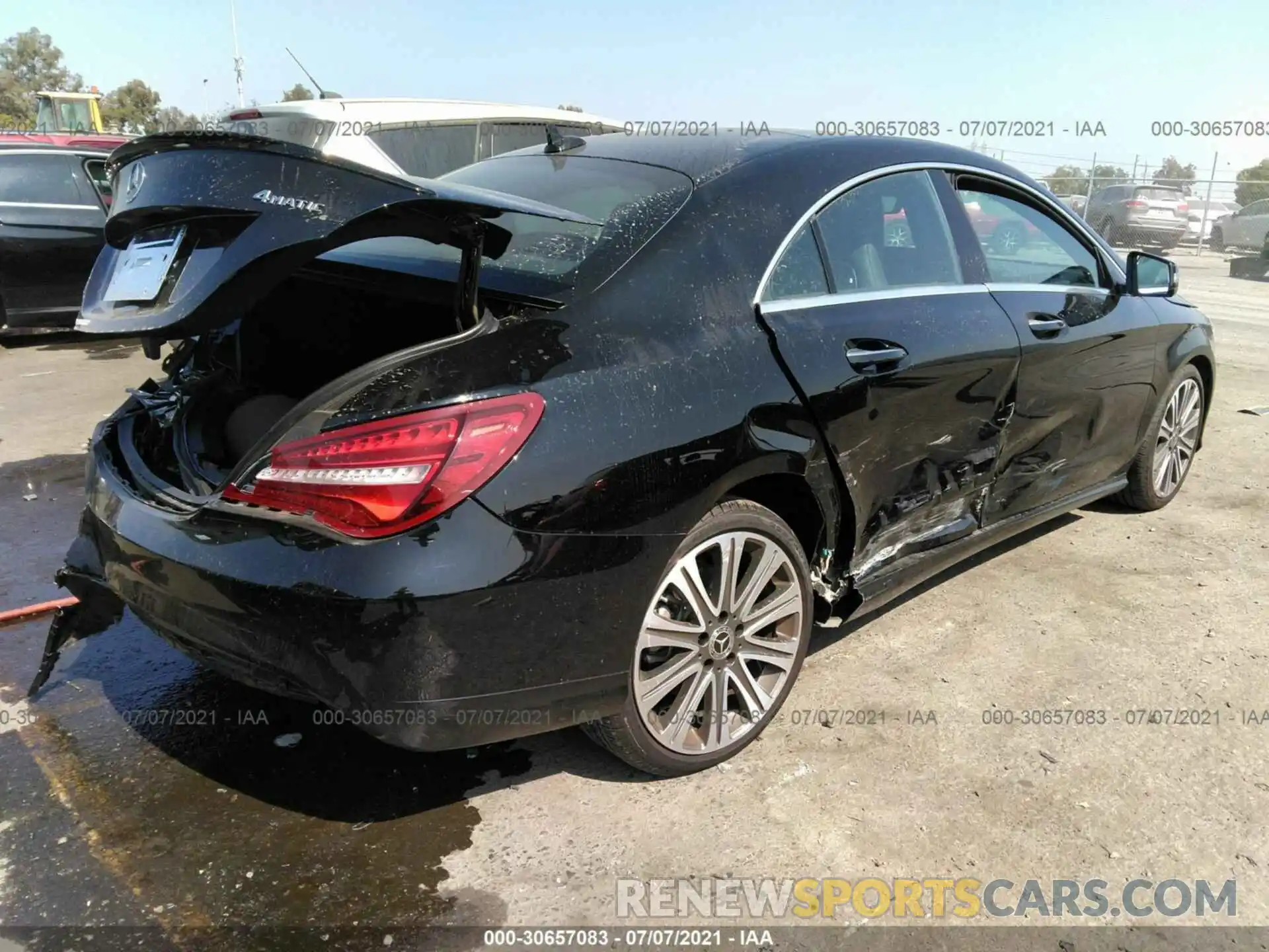 4 Photograph of a damaged car WDDSJ4GB4KN757452 MERCEDES-BENZ CLA 2019