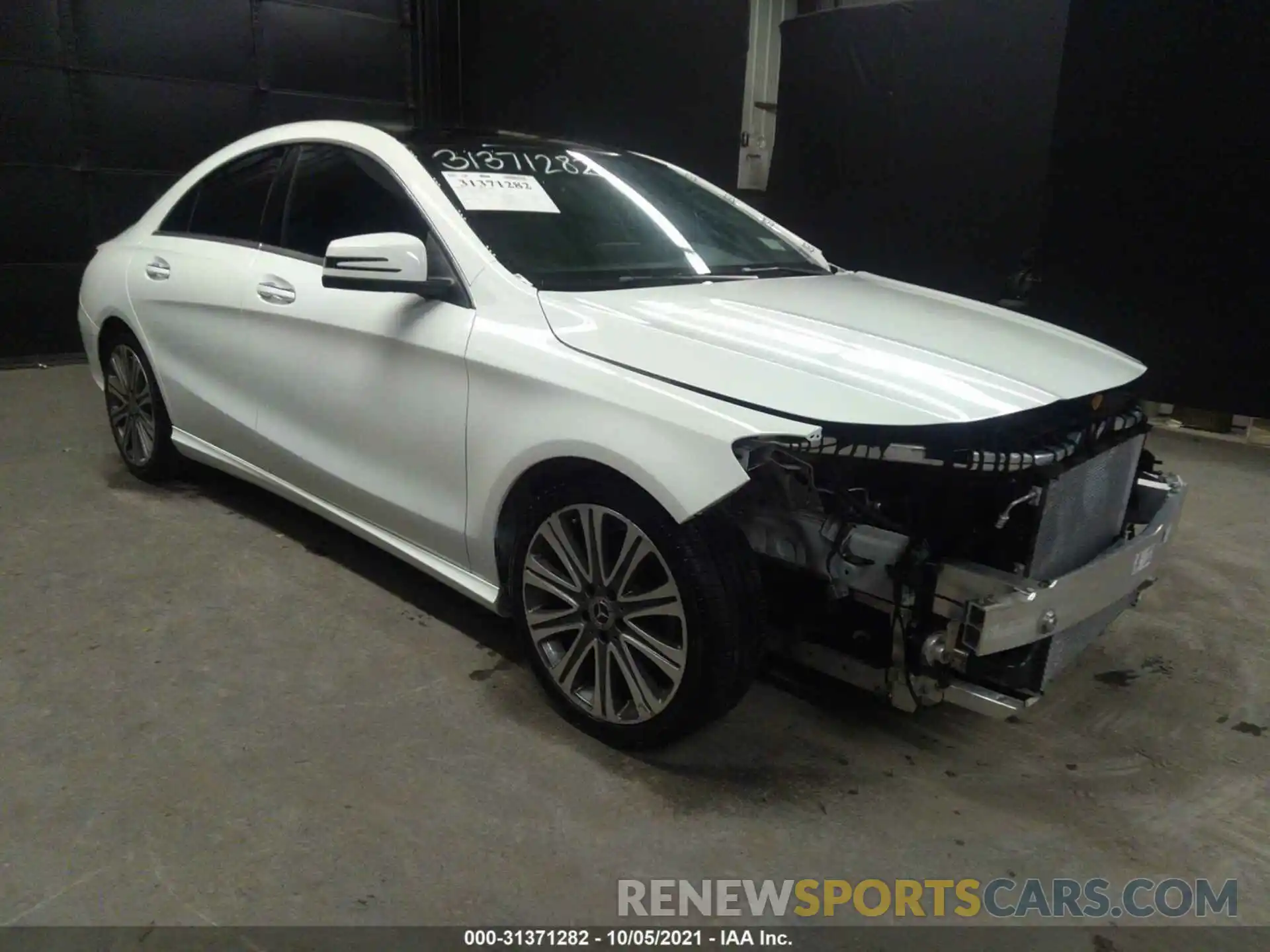 1 Photograph of a damaged car WDDSJ4GB5KN723925 MERCEDES-BENZ CLA 2019