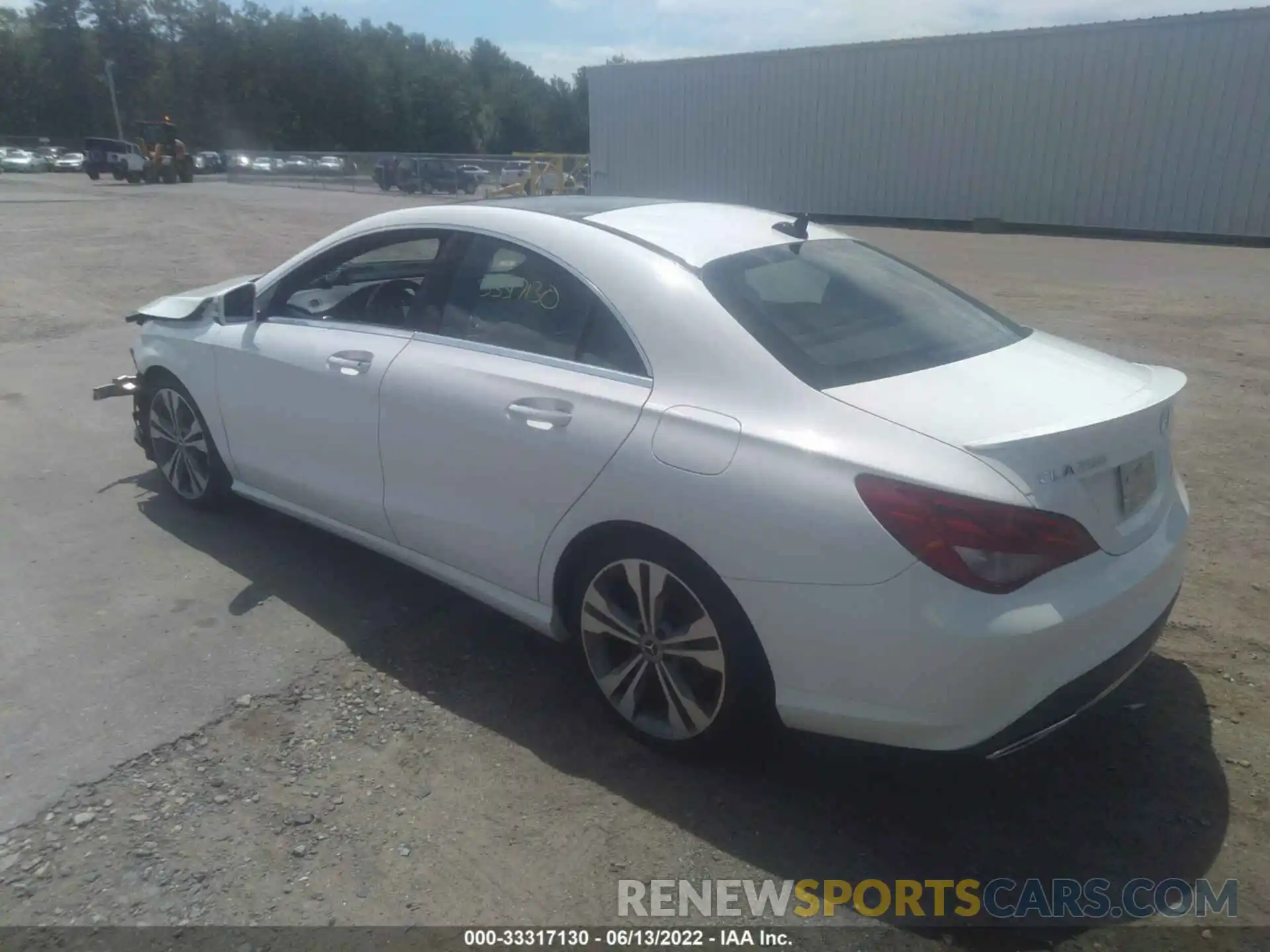 3 Photograph of a damaged car WDDSJ4GB5KN726923 MERCEDES-BENZ CLA 2019