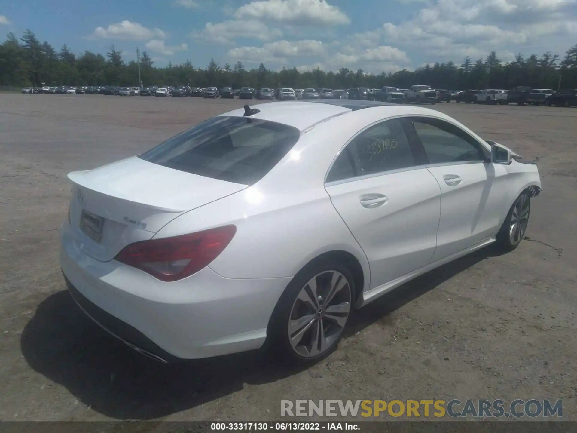 4 Photograph of a damaged car WDDSJ4GB5KN726923 MERCEDES-BENZ CLA 2019