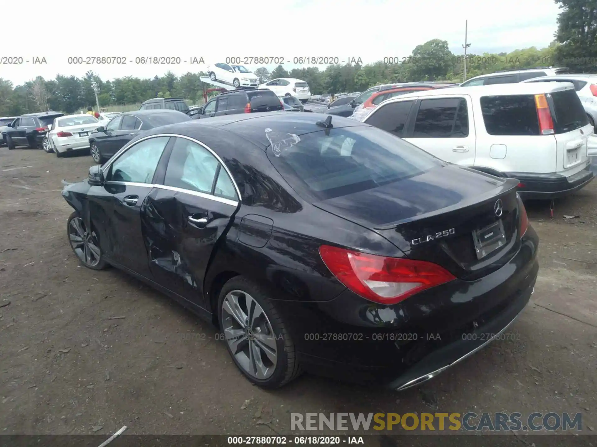 3 Photograph of a damaged car WDDSJ4GB5KN772011 MERCEDES-BENZ CLA 2019