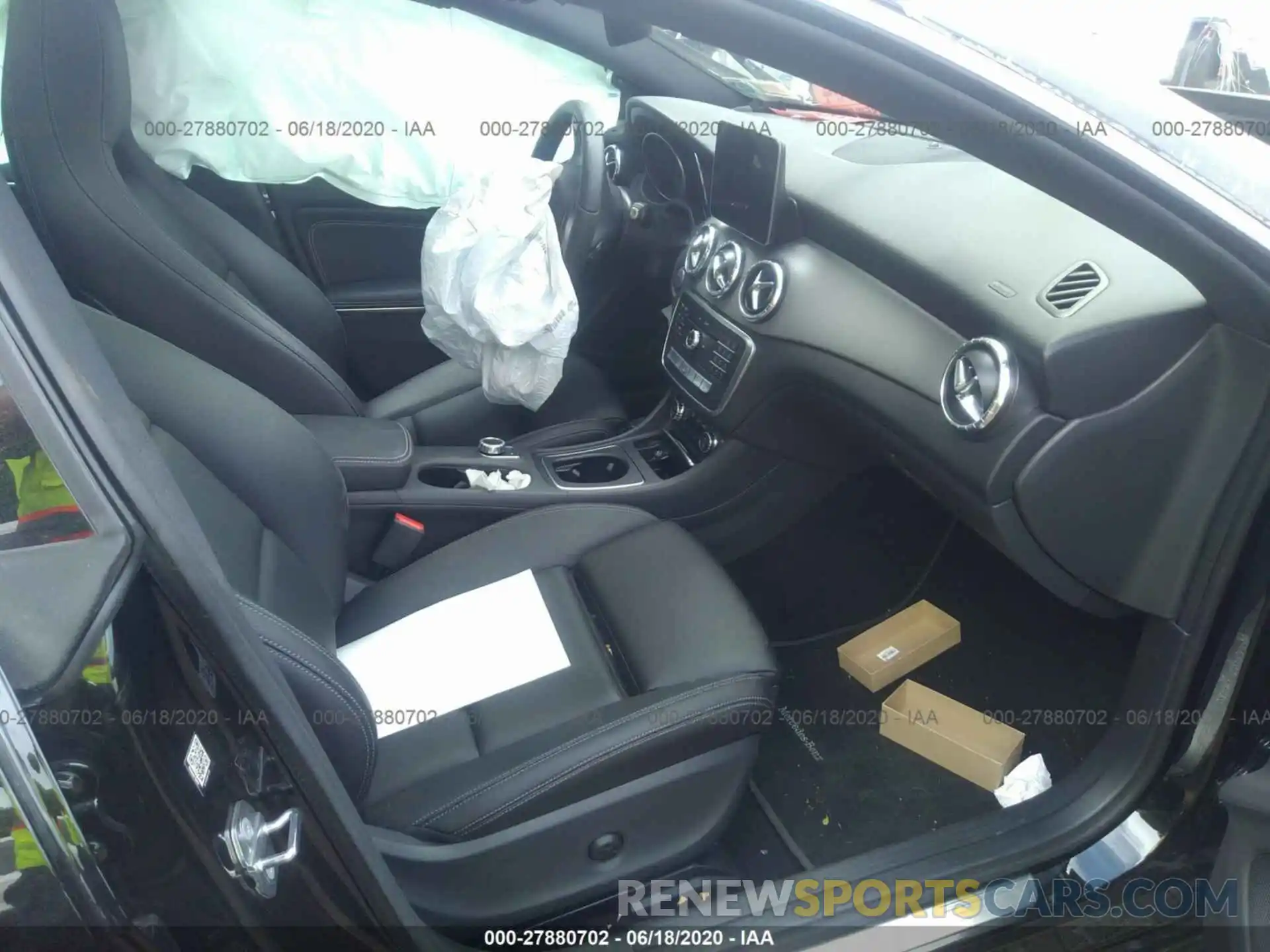 5 Photograph of a damaged car WDDSJ4GB5KN772011 MERCEDES-BENZ CLA 2019