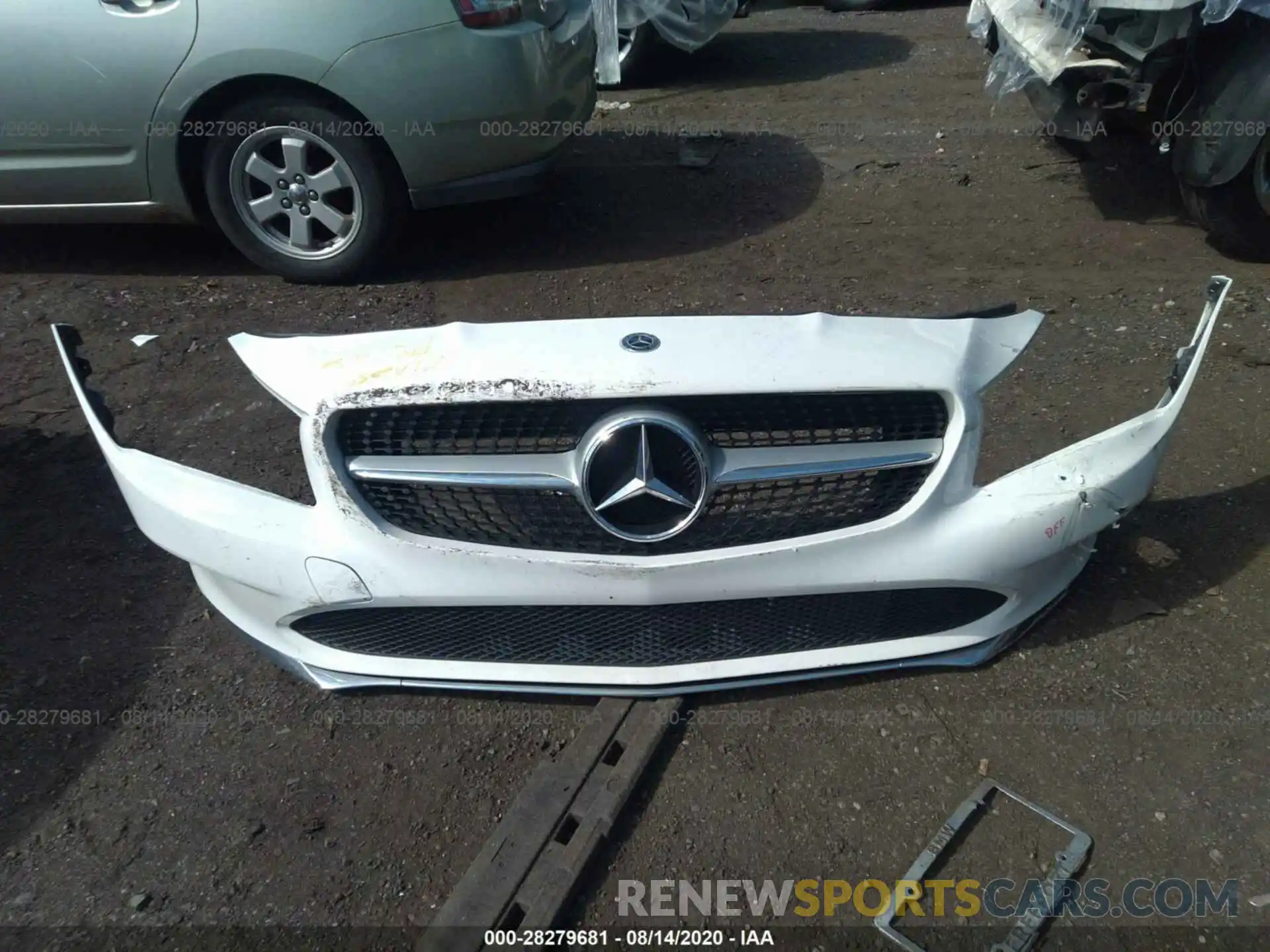 12 Photograph of a damaged car WDDSJ4GB6KN722654 MERCEDES-BENZ CLA 2019