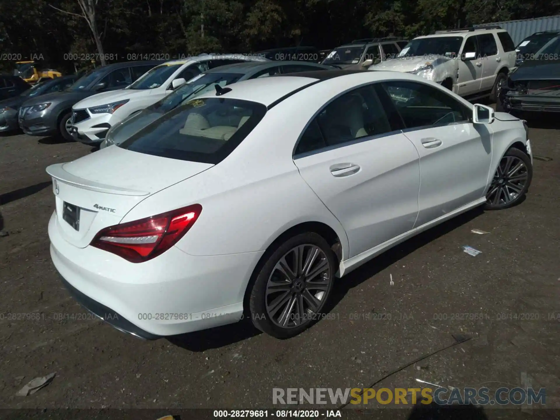 4 Photograph of a damaged car WDDSJ4GB6KN722654 MERCEDES-BENZ CLA 2019