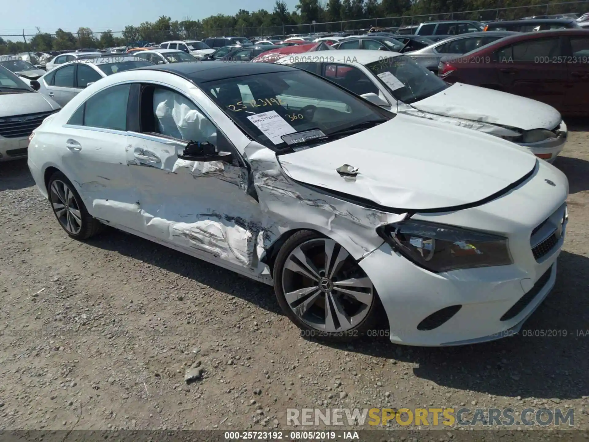 1 Photograph of a damaged car WDDSJ4GB7KN723442 MERCEDES-BENZ CLA 2019