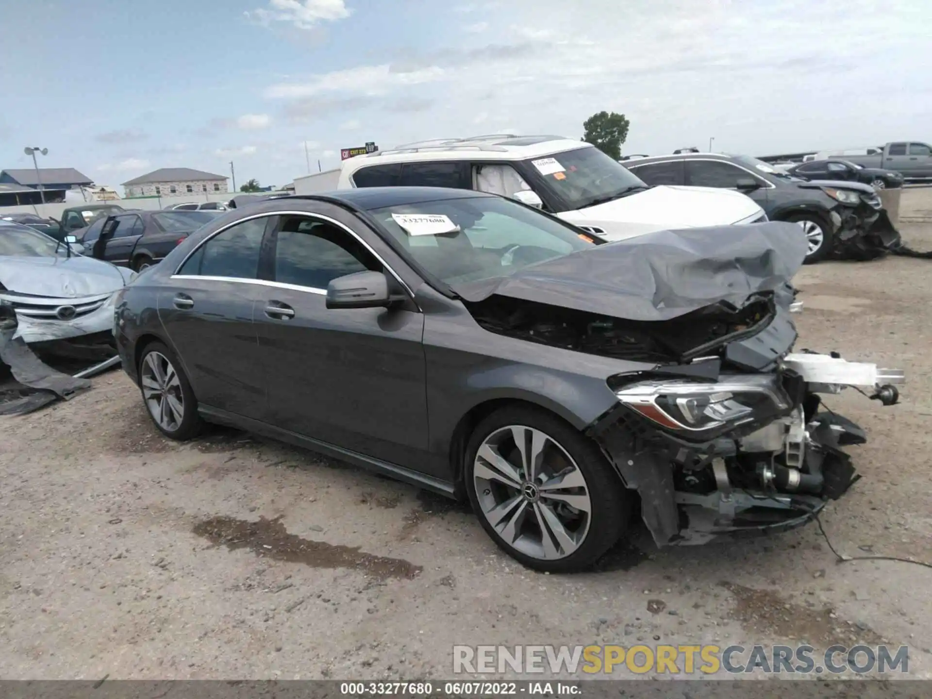 1 Photograph of a damaged car WDDSJ4GB7KN727636 MERCEDES-BENZ CLA 2019