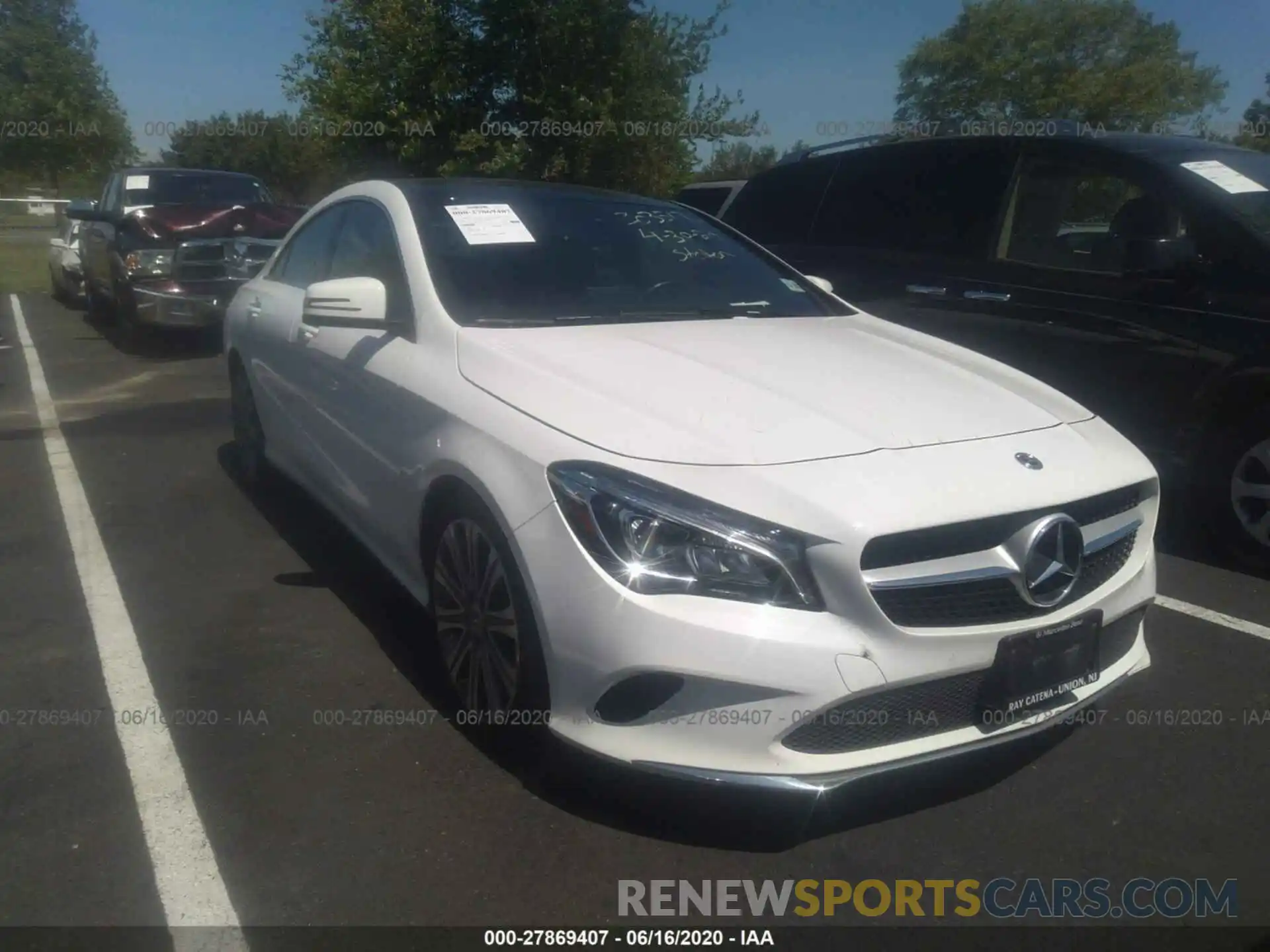 1 Photograph of a damaged car WDDSJ4GB8KN723983 MERCEDES-BENZ CLA 2019