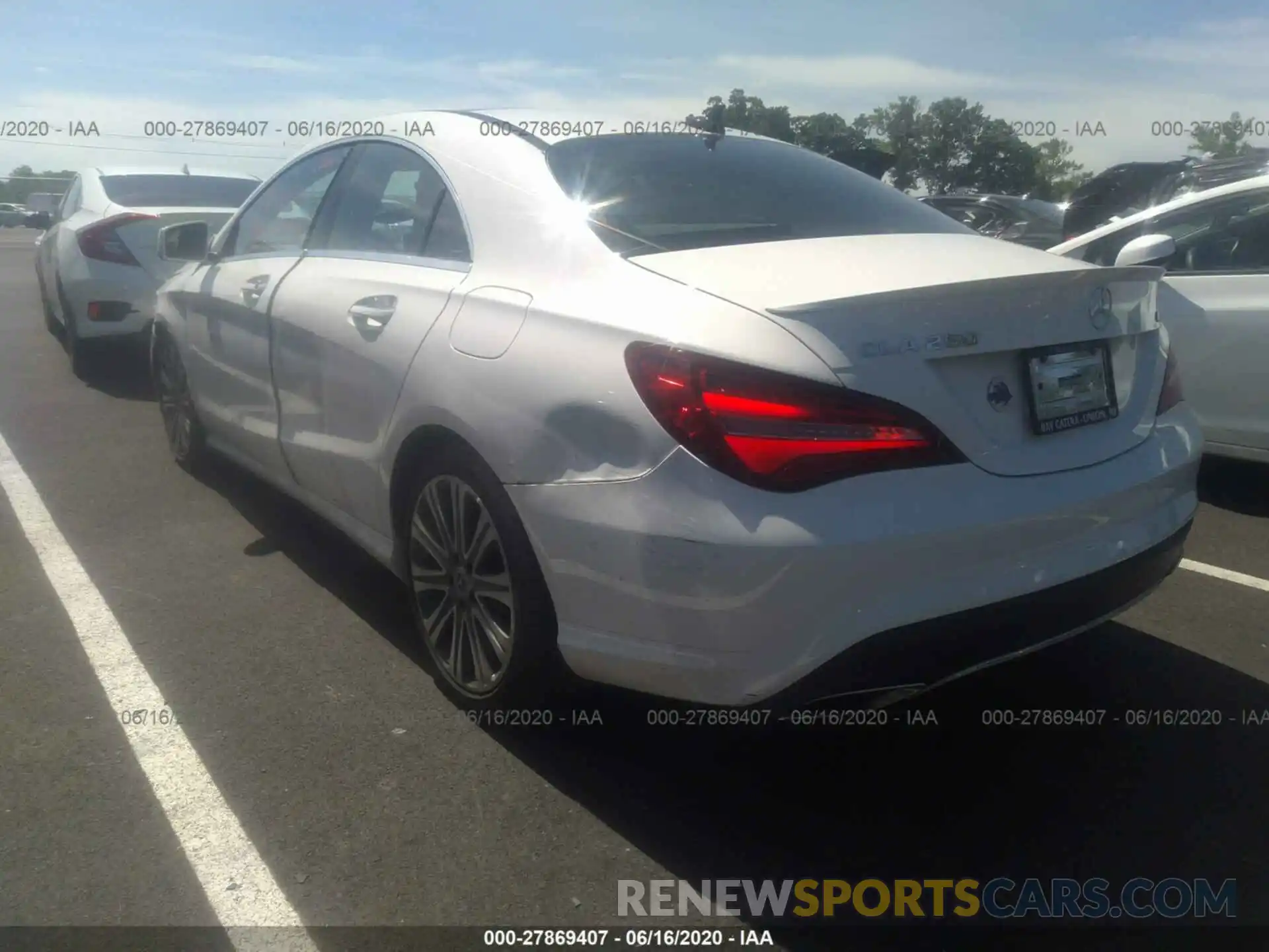 3 Photograph of a damaged car WDDSJ4GB8KN723983 MERCEDES-BENZ CLA 2019