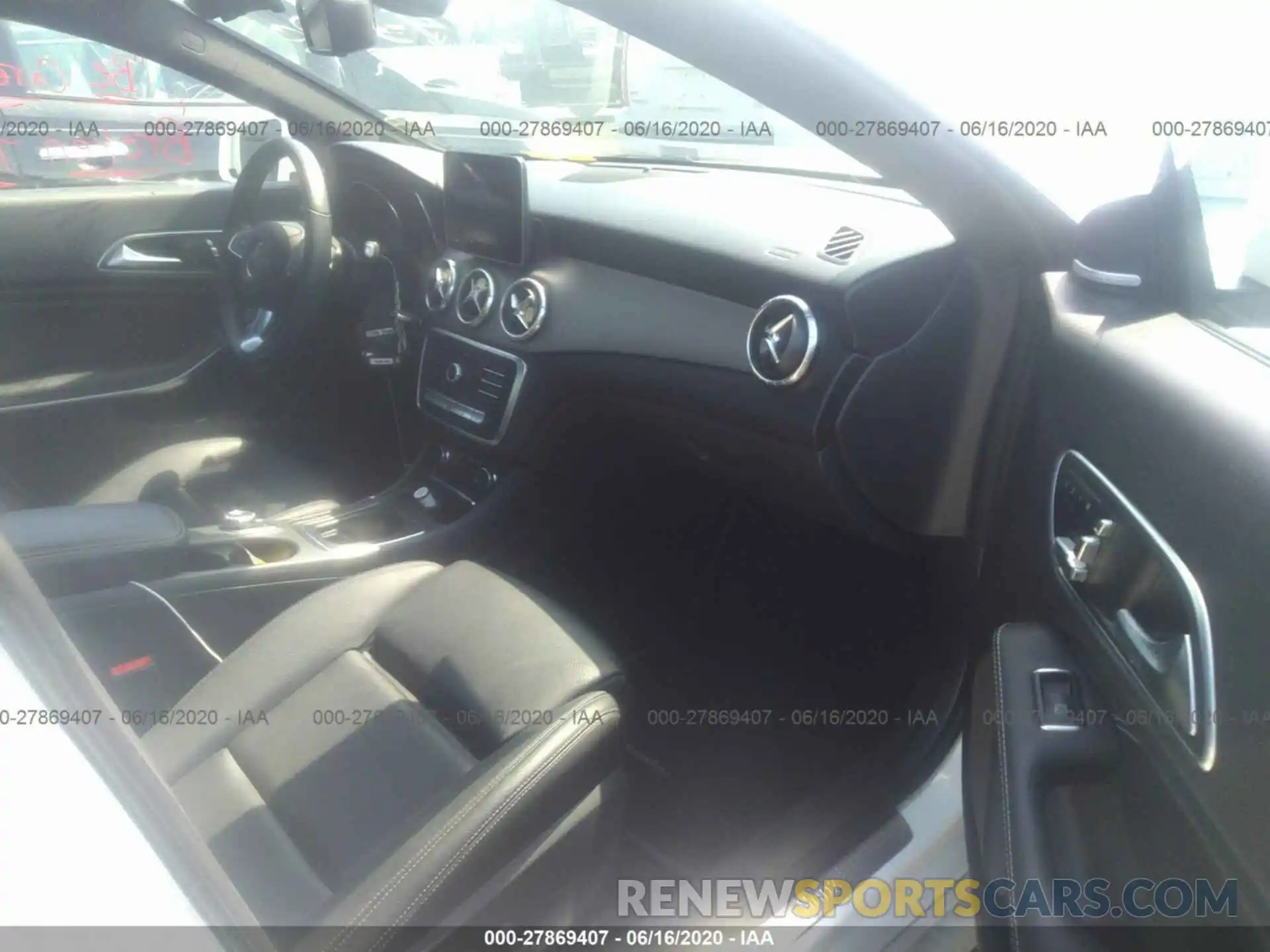 5 Photograph of a damaged car WDDSJ4GB8KN723983 MERCEDES-BENZ CLA 2019