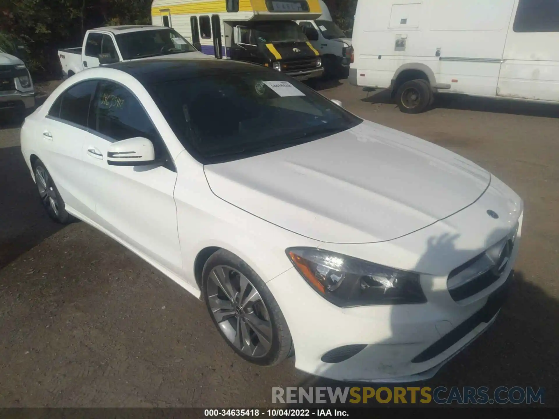 1 Photograph of a damaged car WDDSJ4GB8KN726656 MERCEDES-BENZ CLA 2019