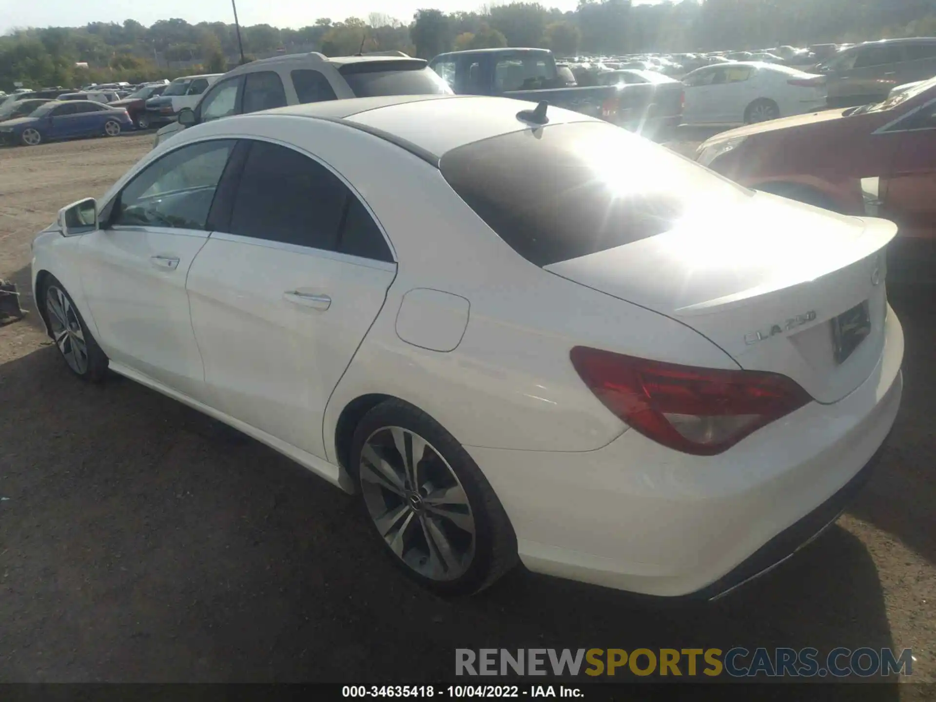 3 Photograph of a damaged car WDDSJ4GB8KN726656 MERCEDES-BENZ CLA 2019