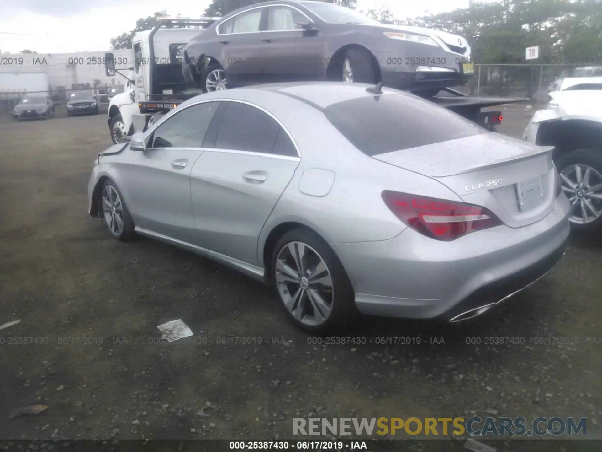 3 Photograph of a damaged car WDDSJ4GBXKN718770 MERCEDES-BENZ CLA 2019