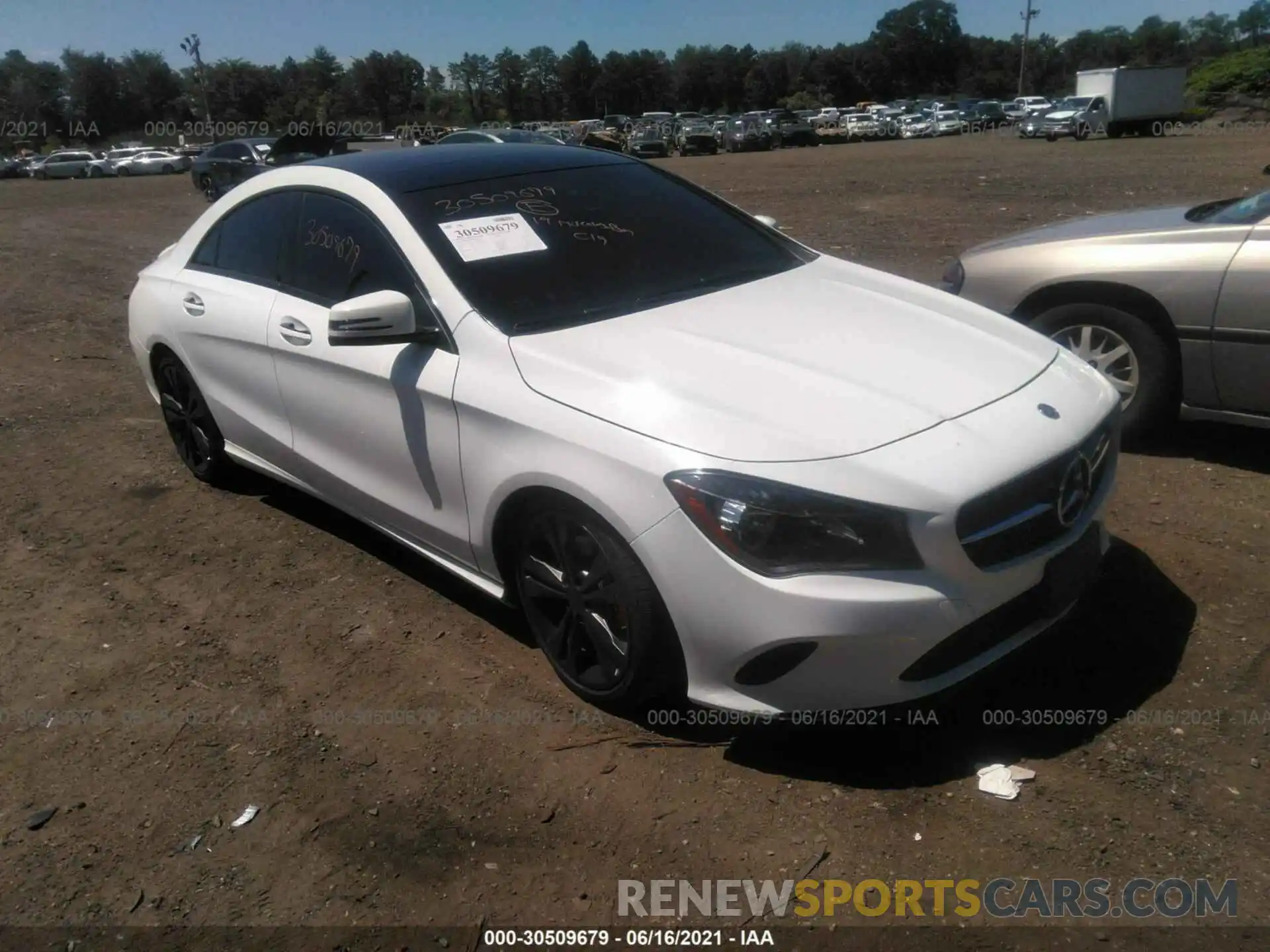 1 Photograph of a damaged car WDDSJ4GBXKN719384 MERCEDES-BENZ CLA 2019