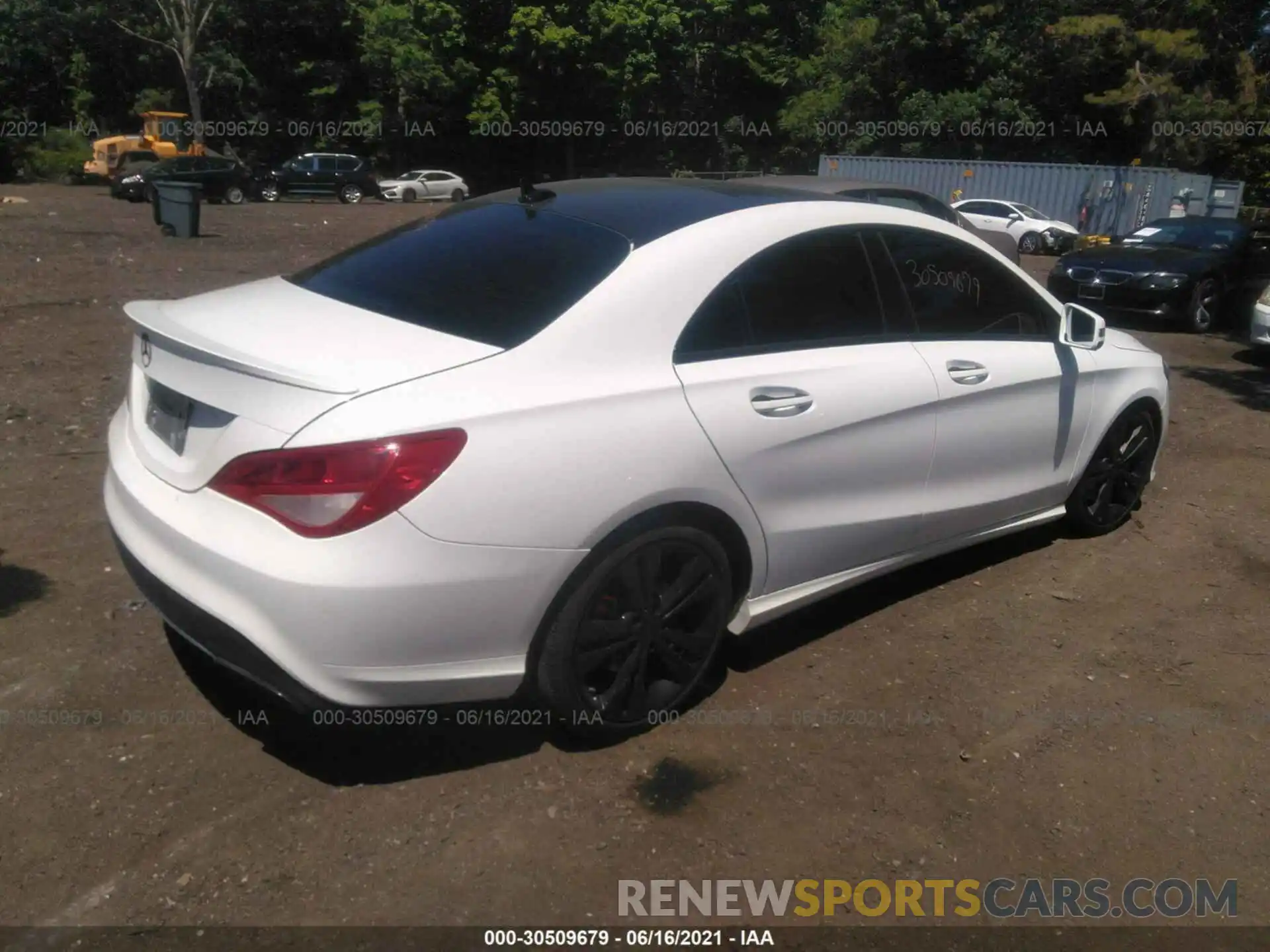 4 Фотография поврежденного автомобиля WDDSJ4GBXKN719384 MERCEDES-BENZ CLA 2019