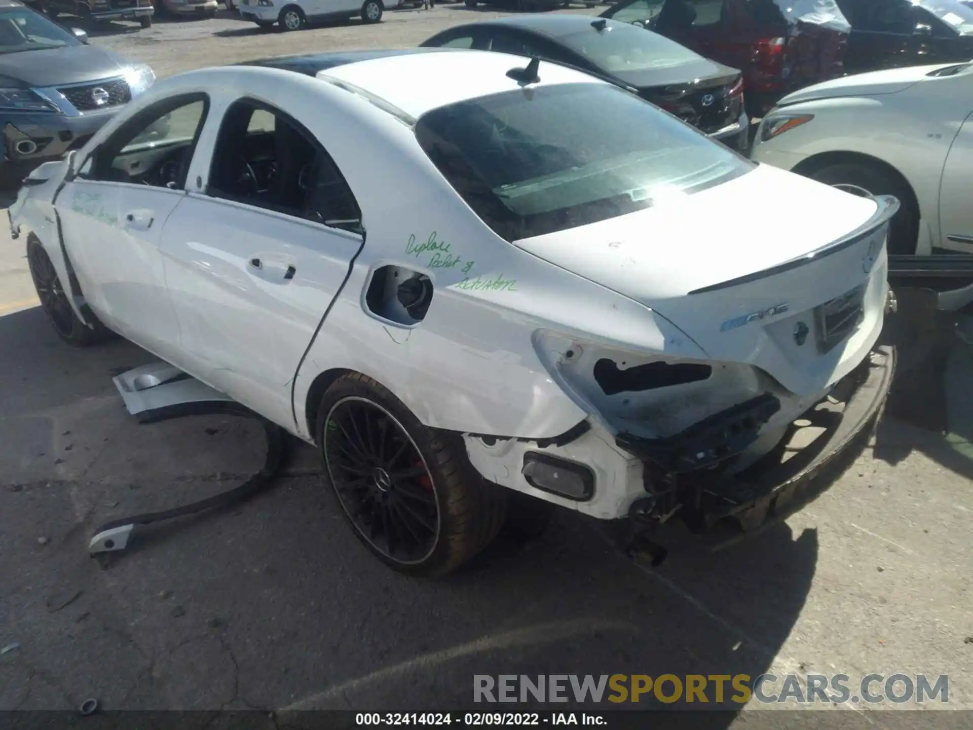 3 Photograph of a damaged car WDDSJ5CB2KN699353 MERCEDES-BENZ CLA 2019