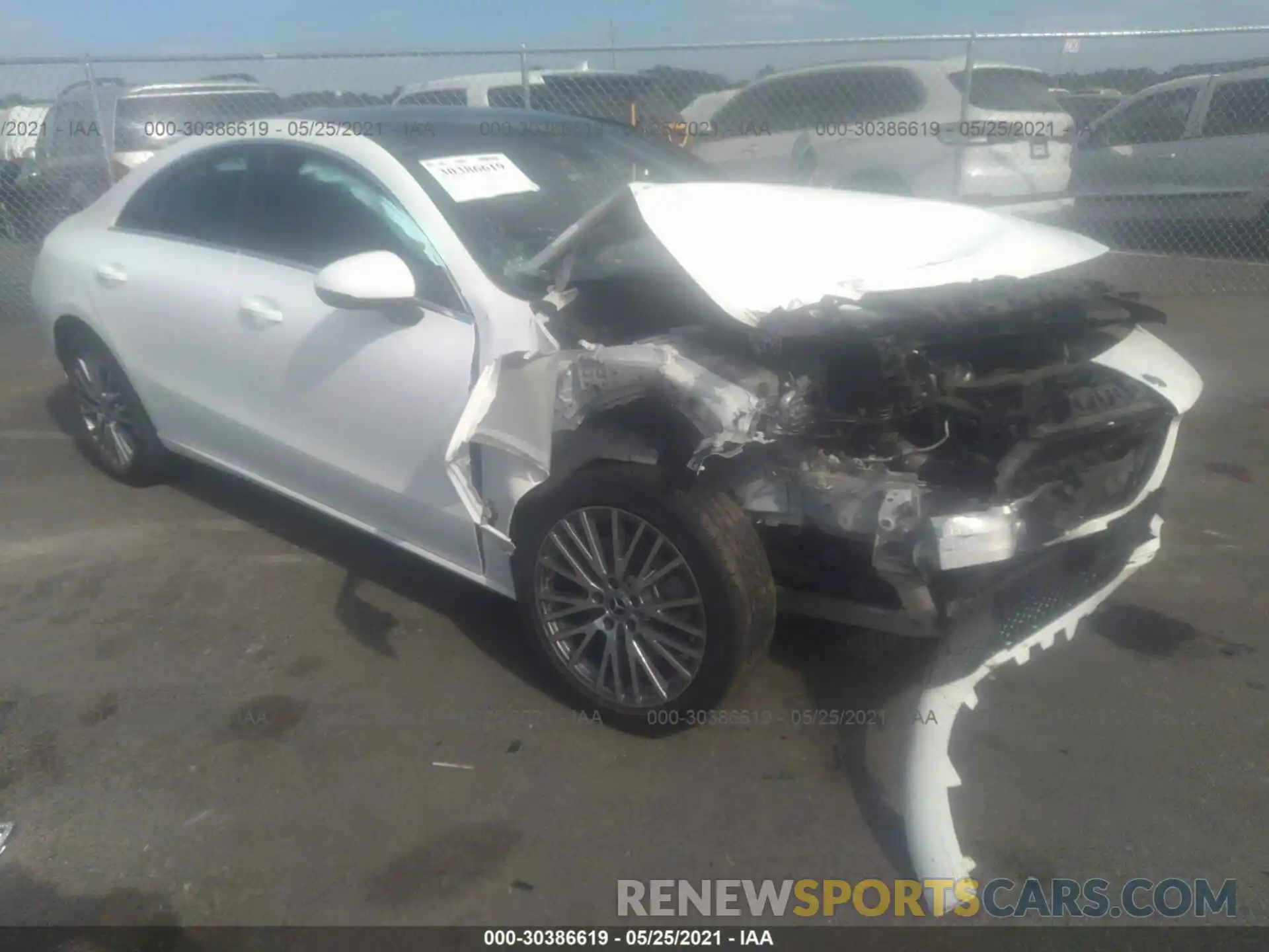 1 Photograph of a damaged car W1K5J4GB1LN087633 MERCEDES-BENZ CLA 2020