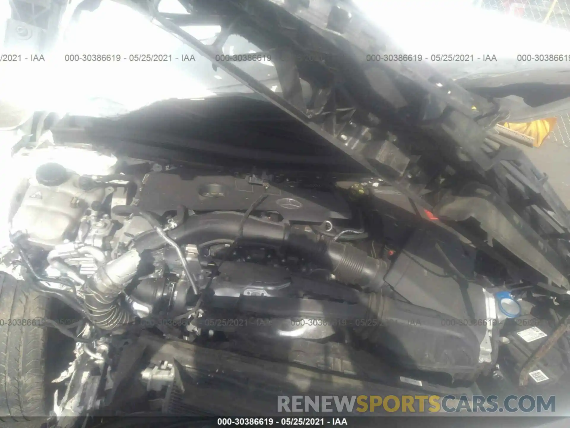 10 Photograph of a damaged car W1K5J4GB1LN087633 MERCEDES-BENZ CLA 2020