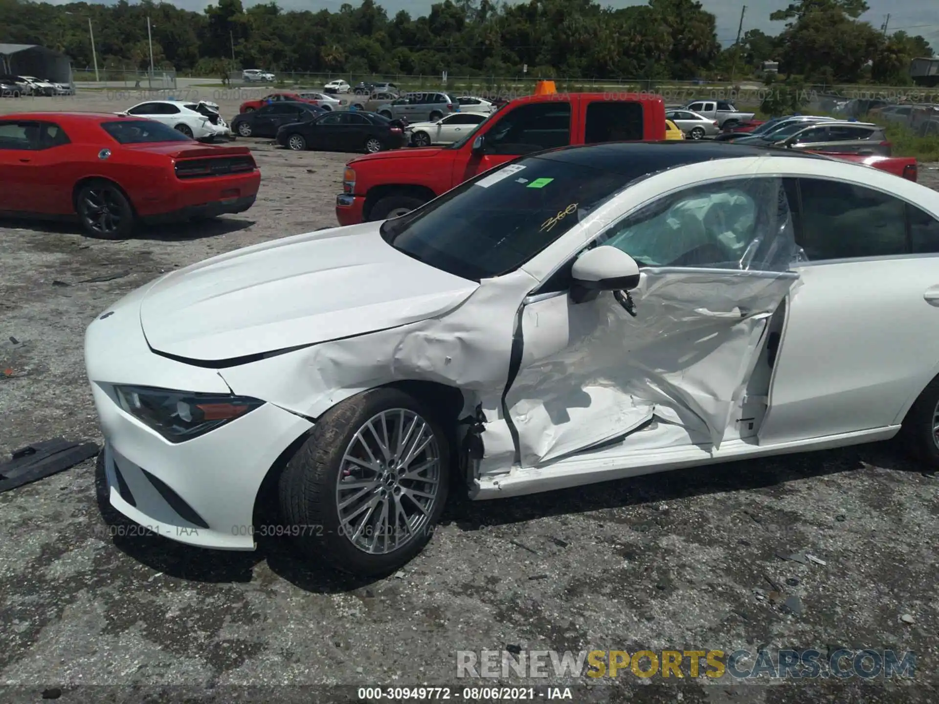 6 Photograph of a damaged car W1K5J4GB5LN107284 MERCEDES-BENZ CLA 2020