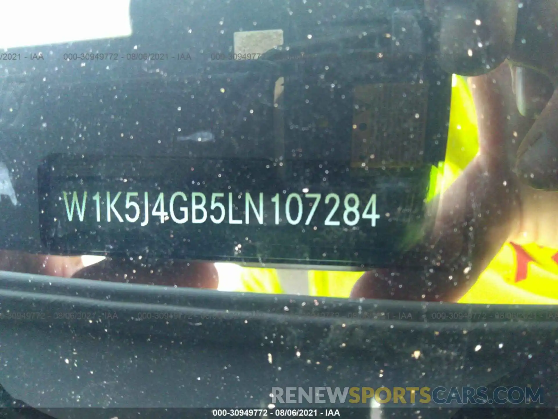 9 Photograph of a damaged car W1K5J4GB5LN107284 MERCEDES-BENZ CLA 2020