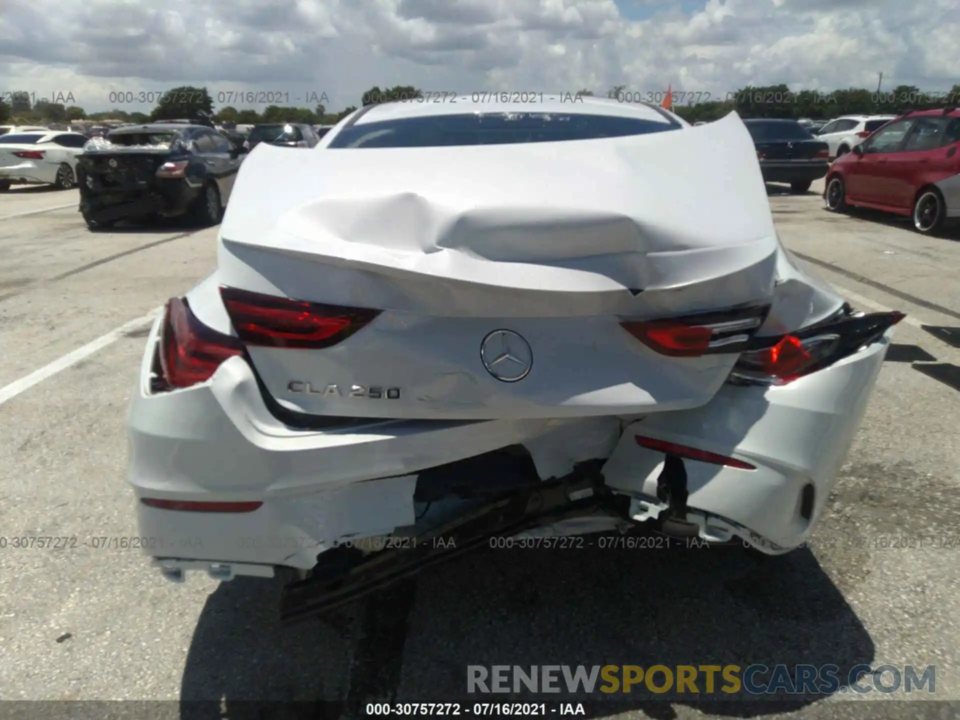 6 Photograph of a damaged car W1K5J4GB8LN089069 MERCEDES-BENZ CLA 2020