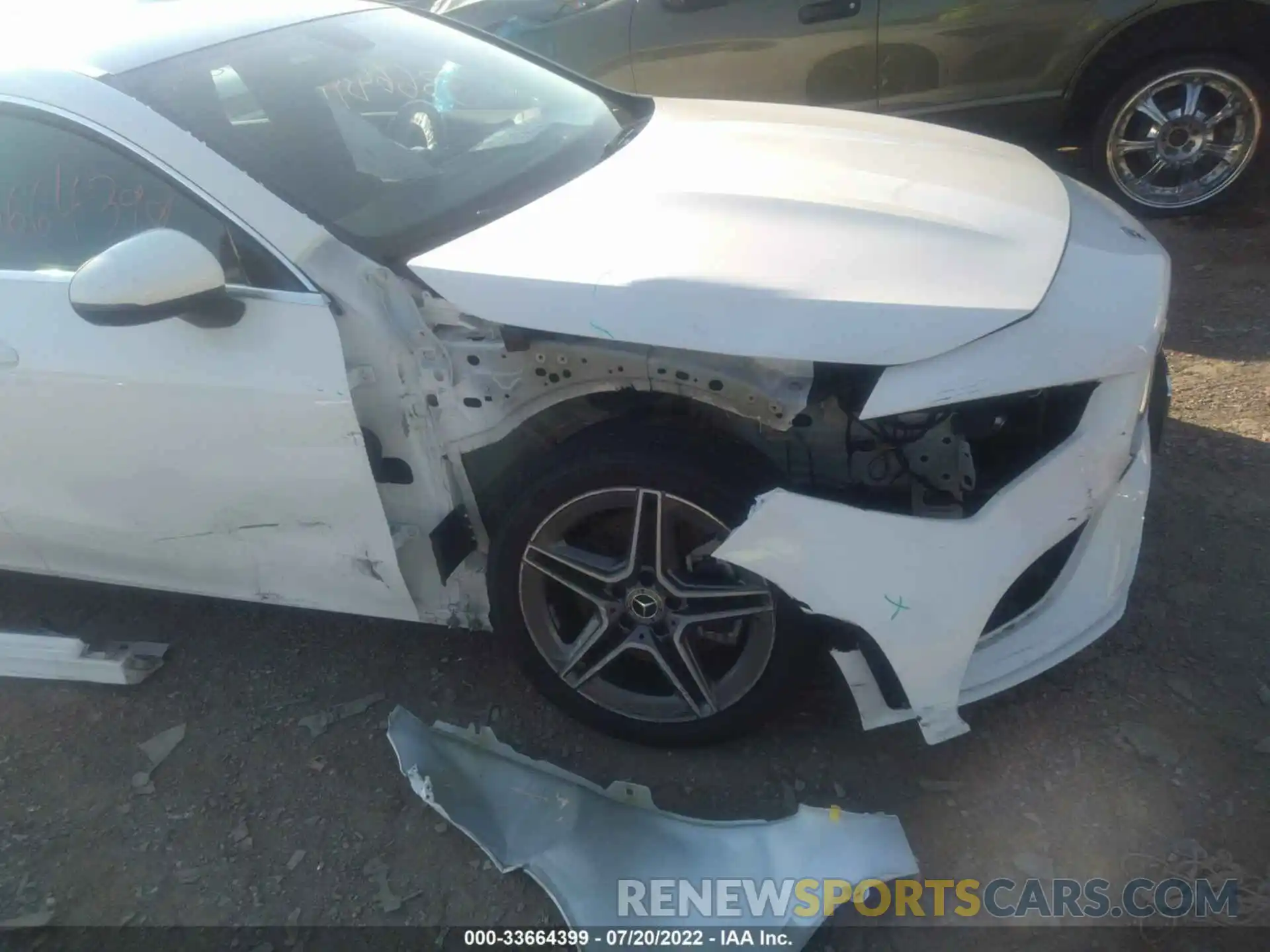 6 Photograph of a damaged car W1K5J4HB2LN099398 MERCEDES-BENZ CLA 2020