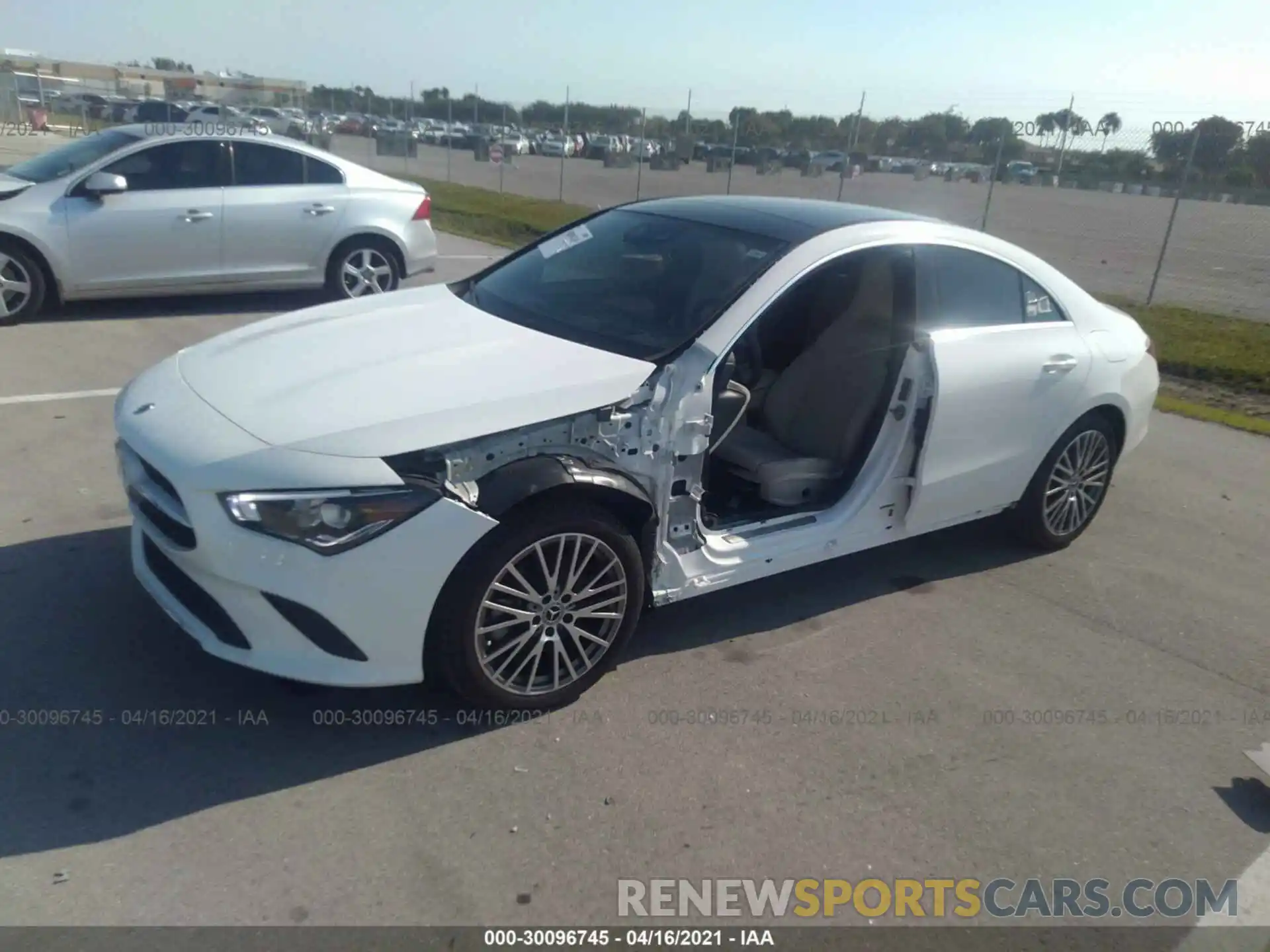 2 Photograph of a damaged car WDD5J4GB1LN026279 MERCEDES-BENZ CLA 2020