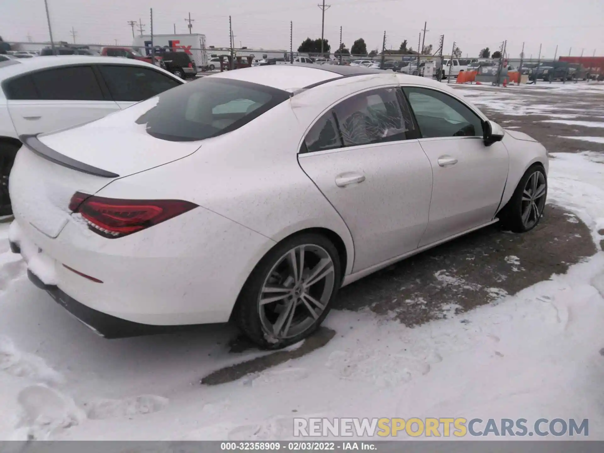 4 Photograph of a damaged car WDD5J4GB6LN063599 MERCEDES-BENZ CLA 2020