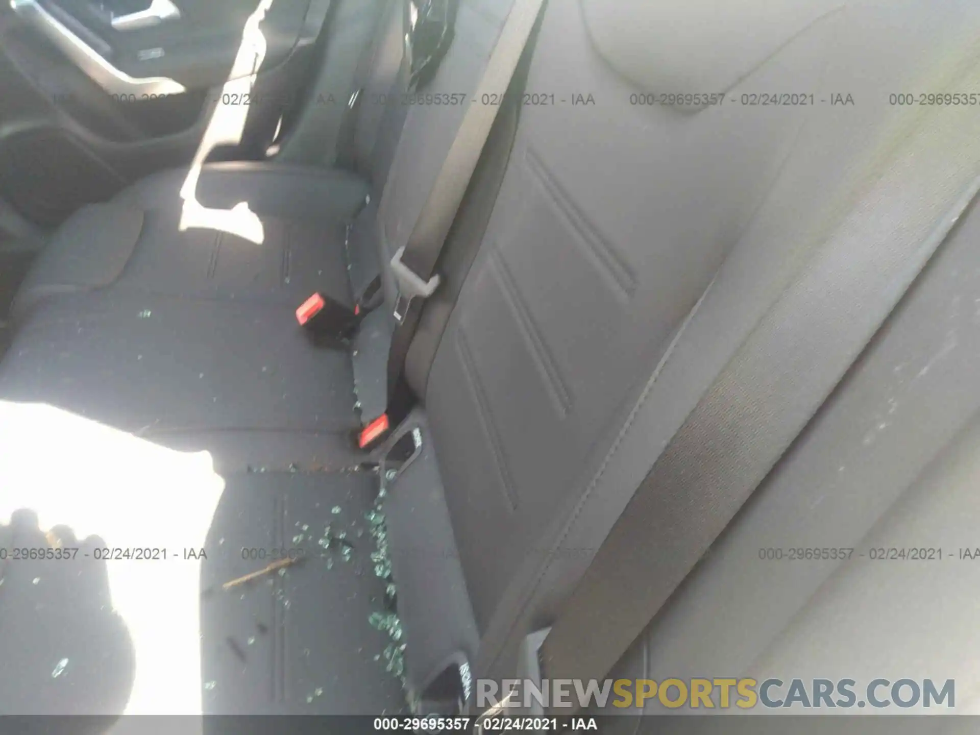 8 Photograph of a damaged car WDD5J4HB6LN073886 MERCEDES-BENZ CLA 2020