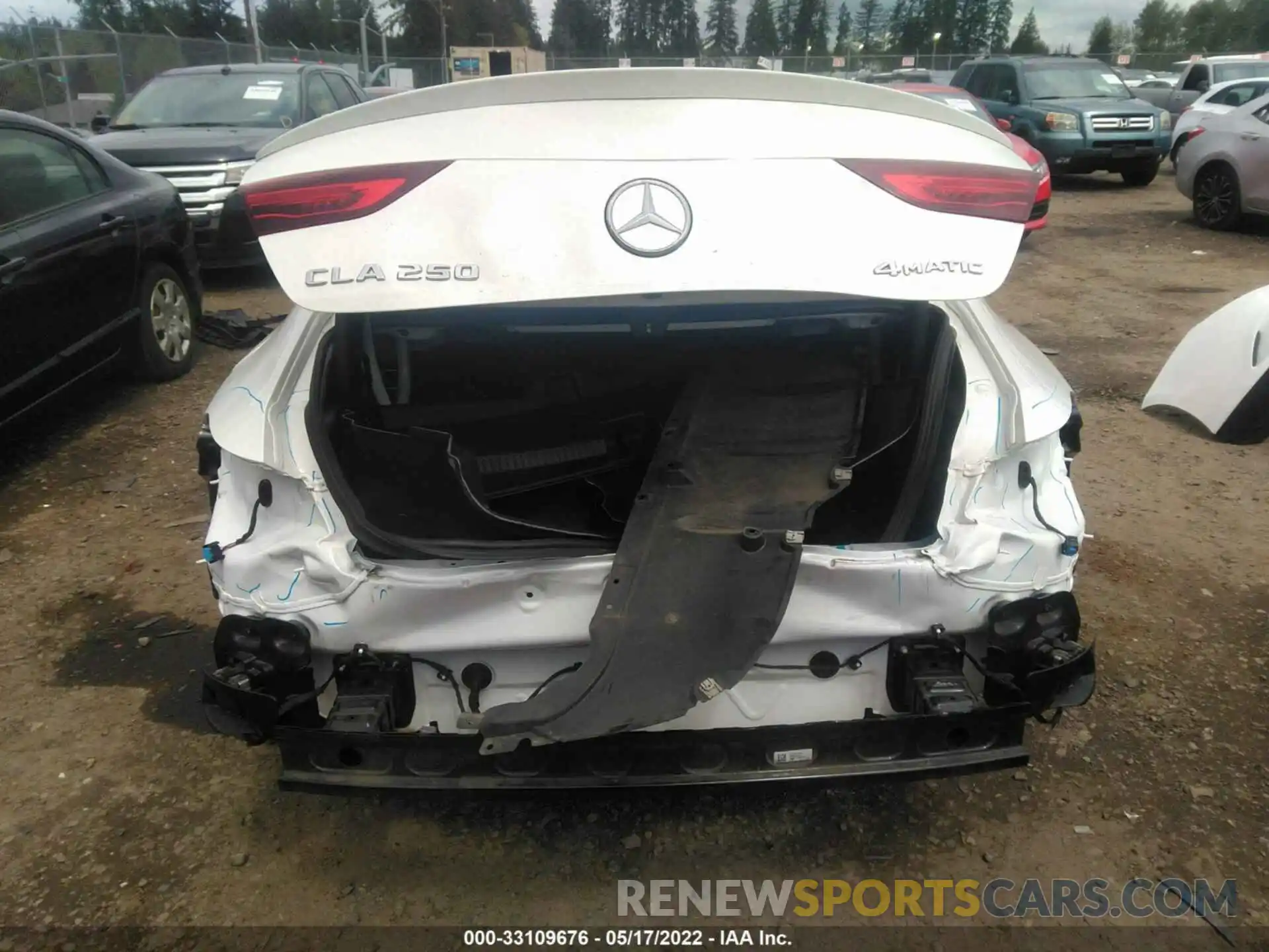 6 Photograph of a damaged car WDD5J4HB8LN069273 MERCEDES-BENZ CLA 2020