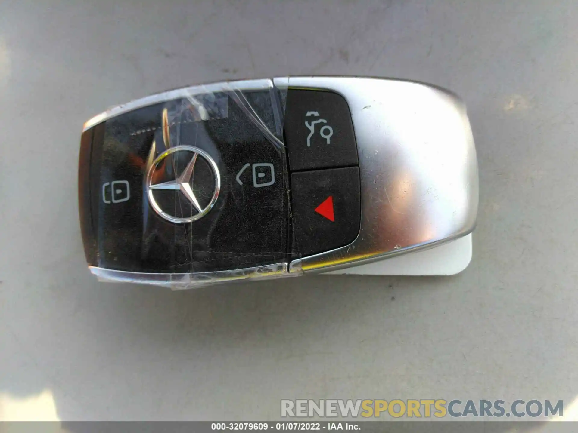 11 Photograph of a damaged car W1K5J4GB3MN164021 MERCEDES-BENZ CLA 2021