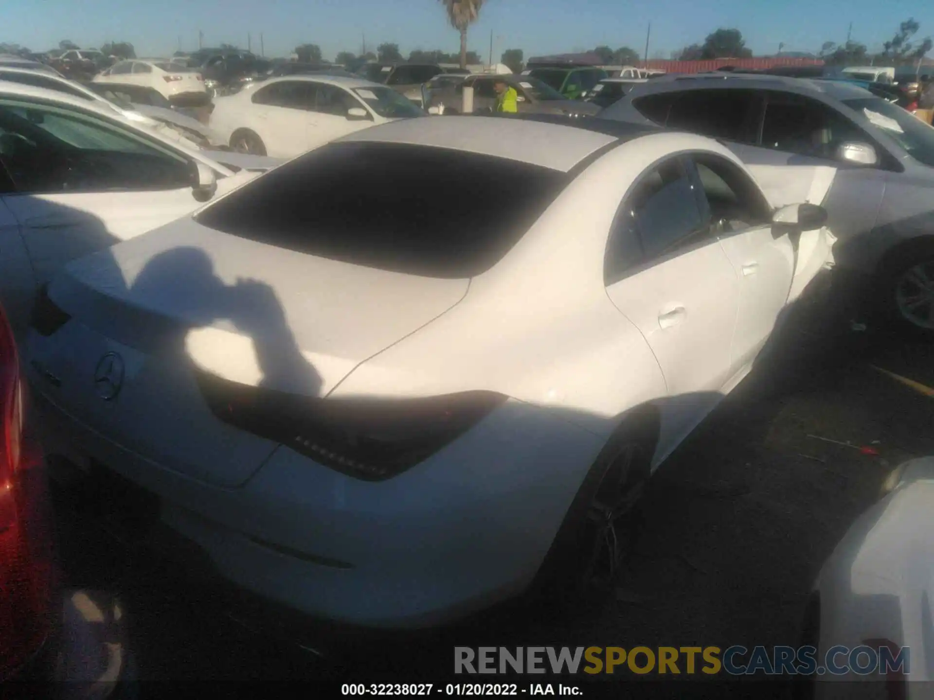 4 Photograph of a damaged car W1K5J4GBXMN212582 MERCEDES-BENZ CLA 2021