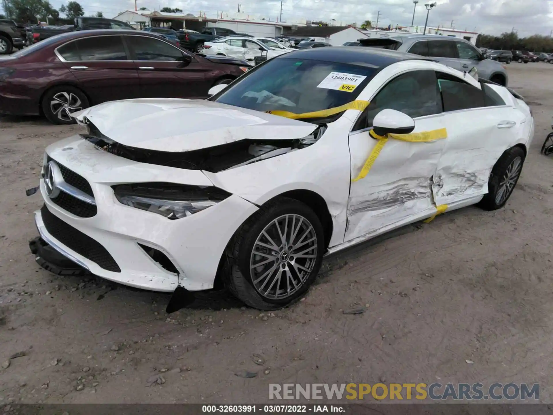 2 Photograph of a damaged car W1K5J4GB8NN275391 MERCEDES-BENZ CLA 2022