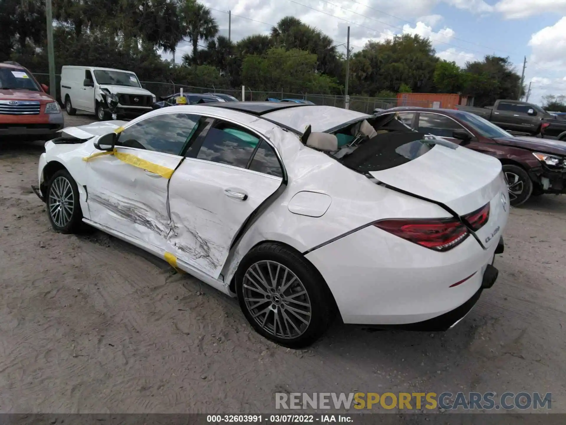 3 Photograph of a damaged car W1K5J4GB8NN275391 MERCEDES-BENZ CLA 2022