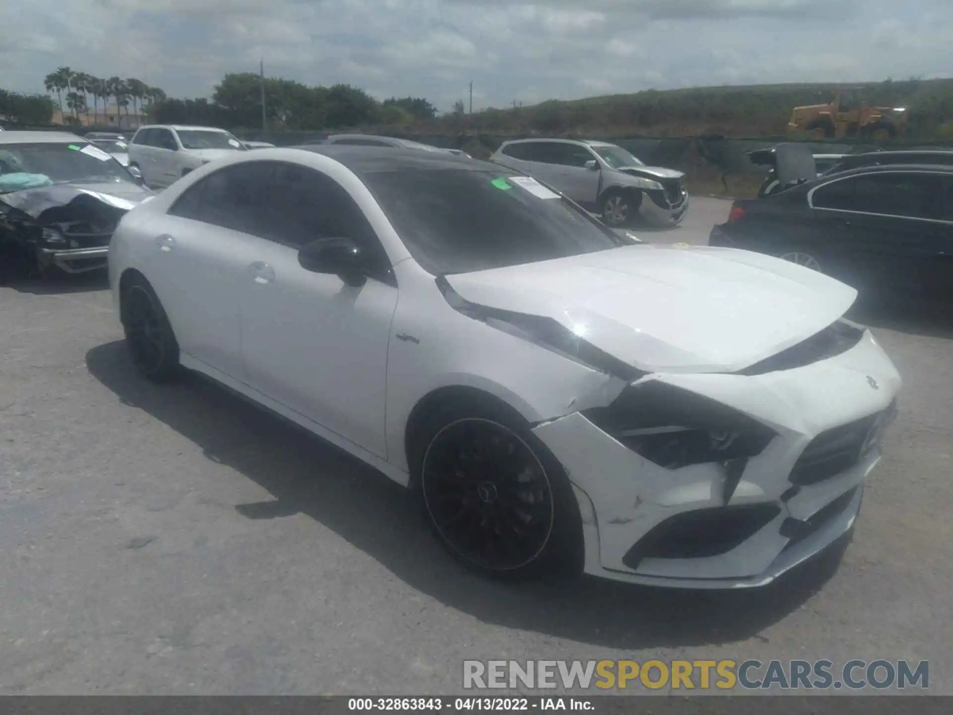 1 Photograph of a damaged car W1K5J5BB3NN269351 MERCEDES-BENZ CLA 2022