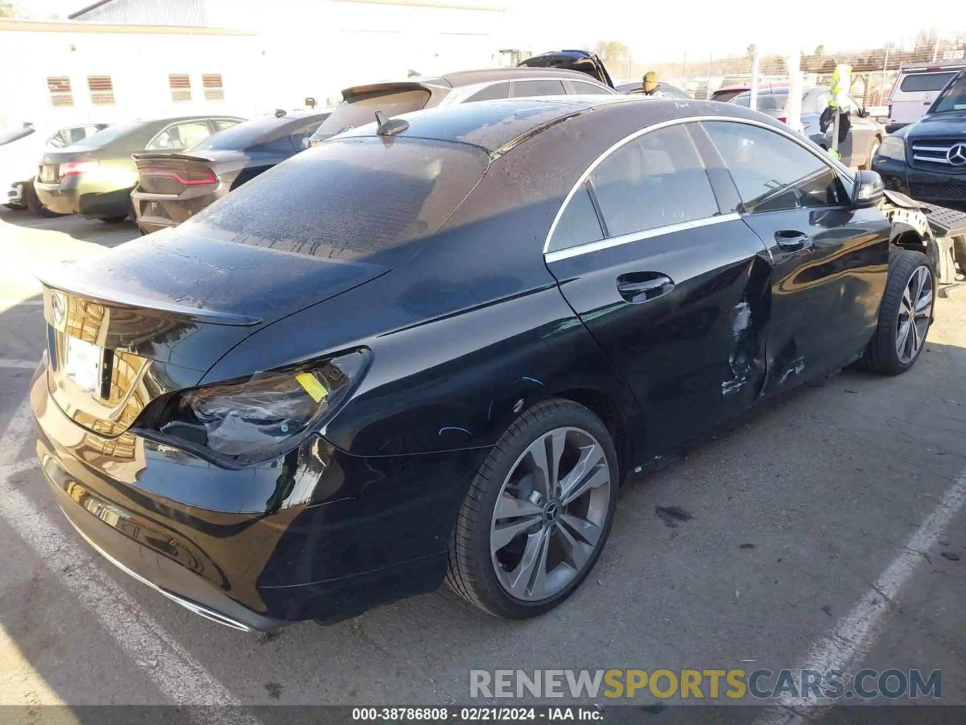 4 Photograph of a damaged car WDDSJ4EBXKN721171 MERCEDES-BENZ CLA 250 2019