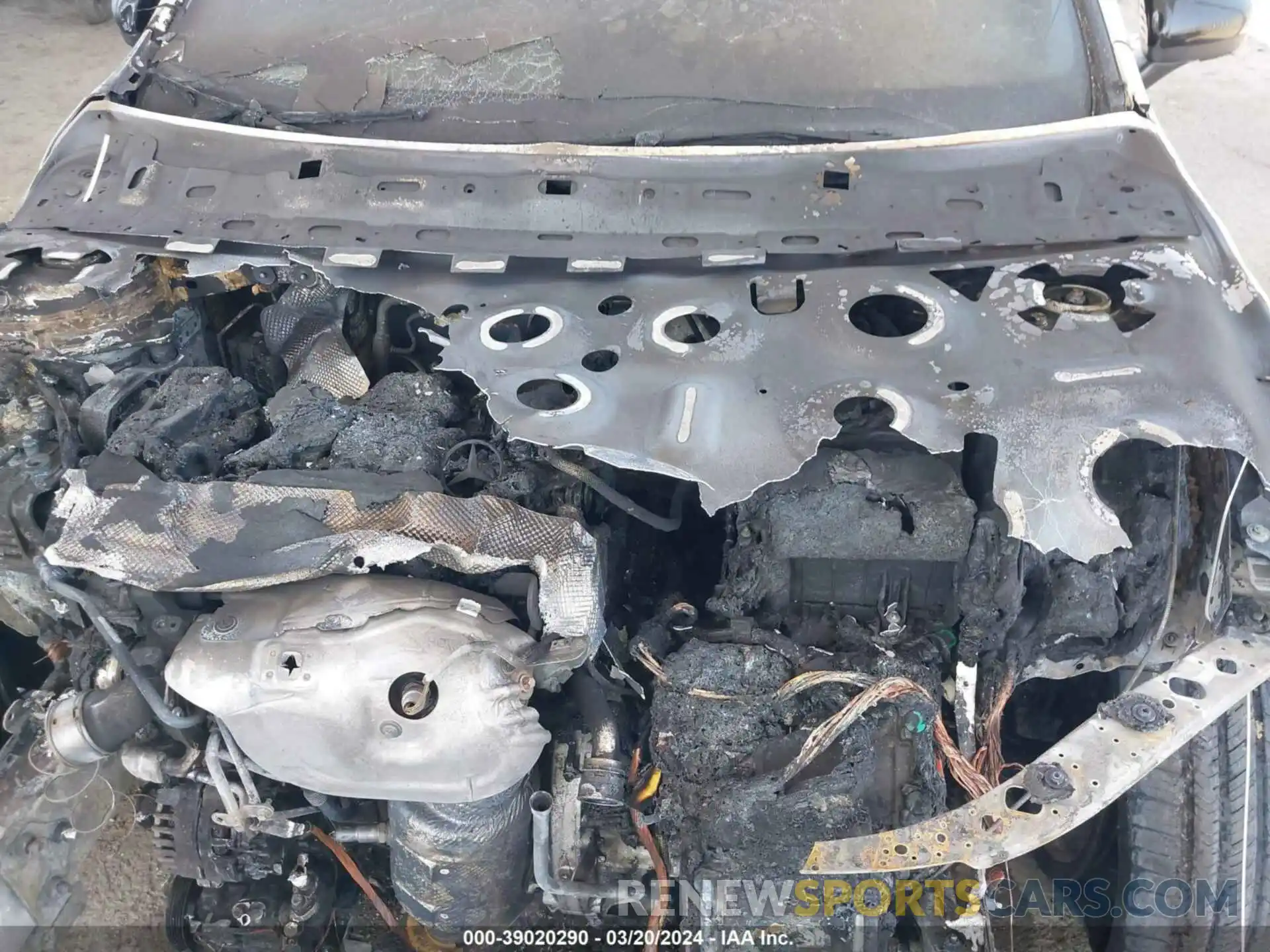 10 Photograph of a damaged car W1K5J4GB9LN121429 MERCEDES-BENZ CLA 250 2020