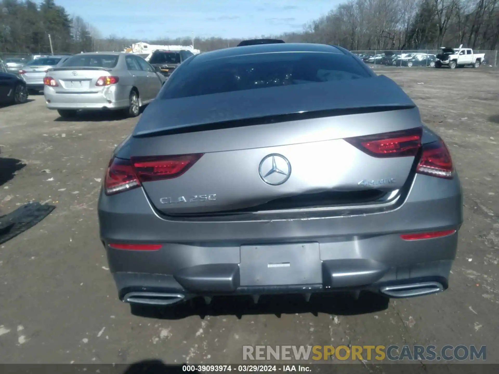 19 Photograph of a damaged car W1K5J4HB6LN115294 MERCEDES-BENZ CLA 250 2020