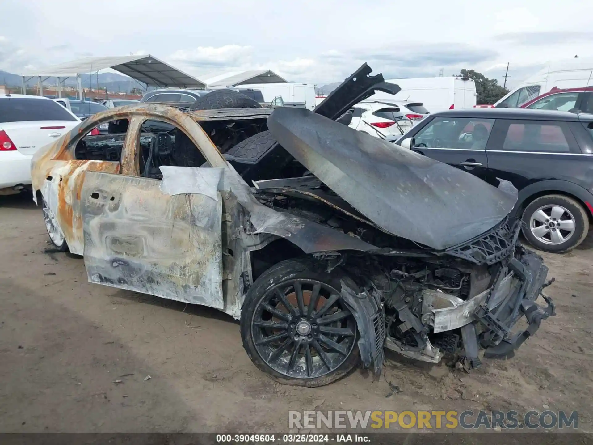 1 Photograph of a damaged car WDD5J4GB2LN072638 MERCEDES-BENZ CLA 250 2020