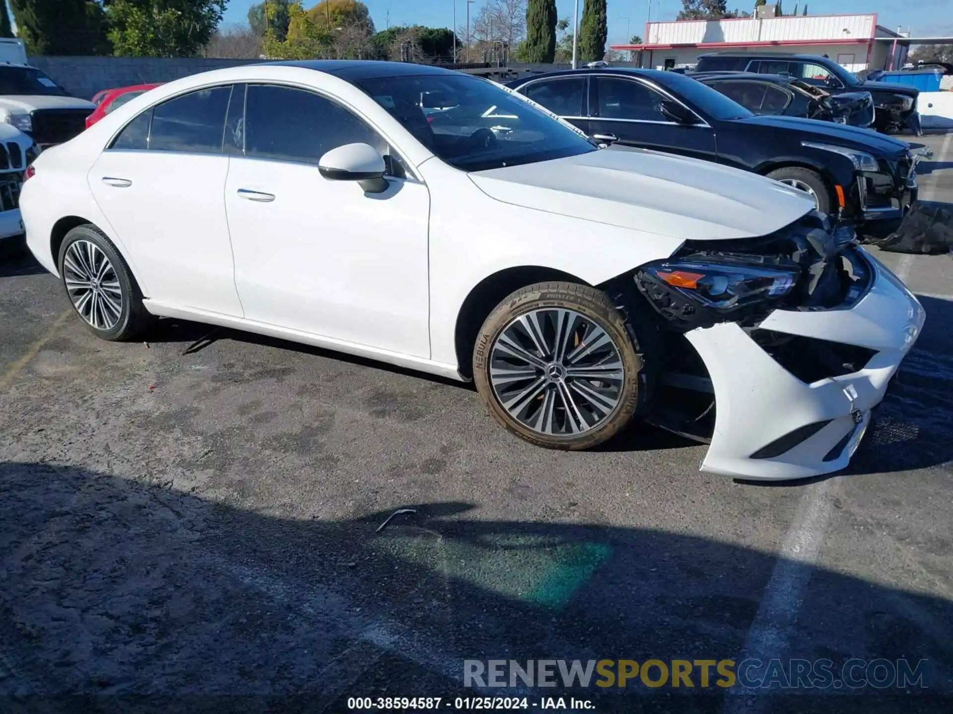 14 Photograph of a damaged car W1K5J4GBXMN165781 MERCEDES-BENZ CLA 250 2021