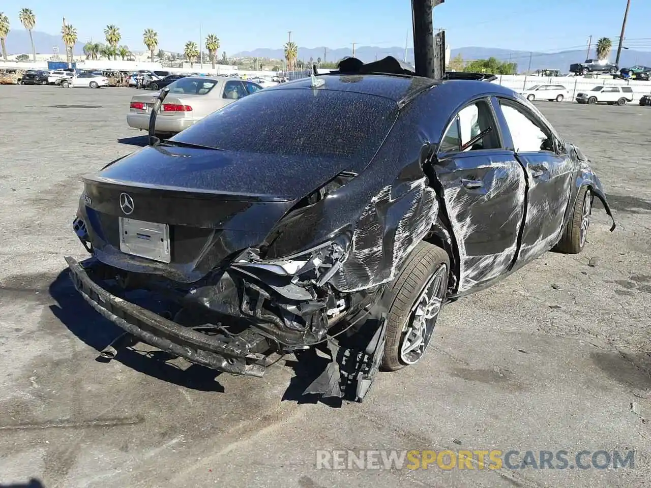 4 Photograph of a damaged car WDDSJ4EB1KN737355 MERCEDES-BENZ CLA-CLASS 2019