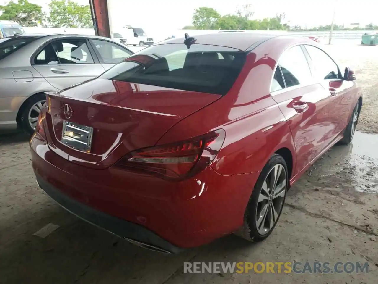 4 Photograph of a damaged car WDDSJ4EB3KN739088 MERCEDES-BENZ CLA-CLASS 2019