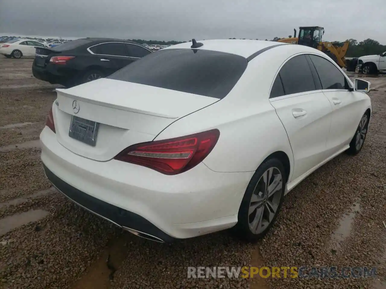 4 Photograph of a damaged car WDDSJ4EB4KN725278 MERCEDES-BENZ CLA-CLASS 2019