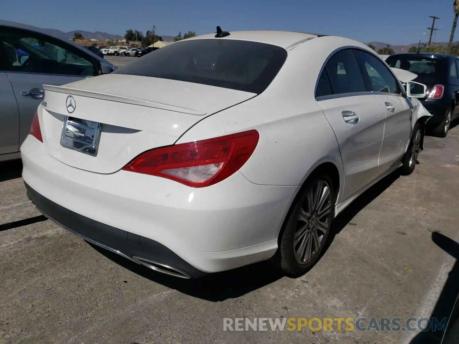 4 Photograph of a damaged car WDDSJ4EB4KN752402 MERCEDES-BENZ CLA-CLASS 2019