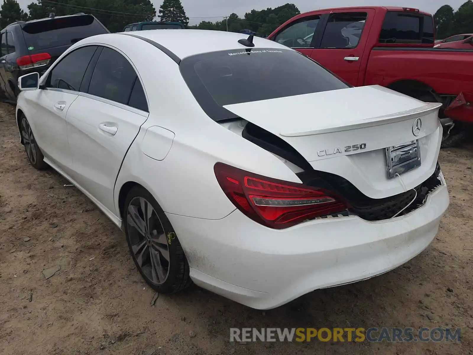 3 Photograph of a damaged car WDDSJ4EB5KN708103 MERCEDES-BENZ CLA-CLASS 2019