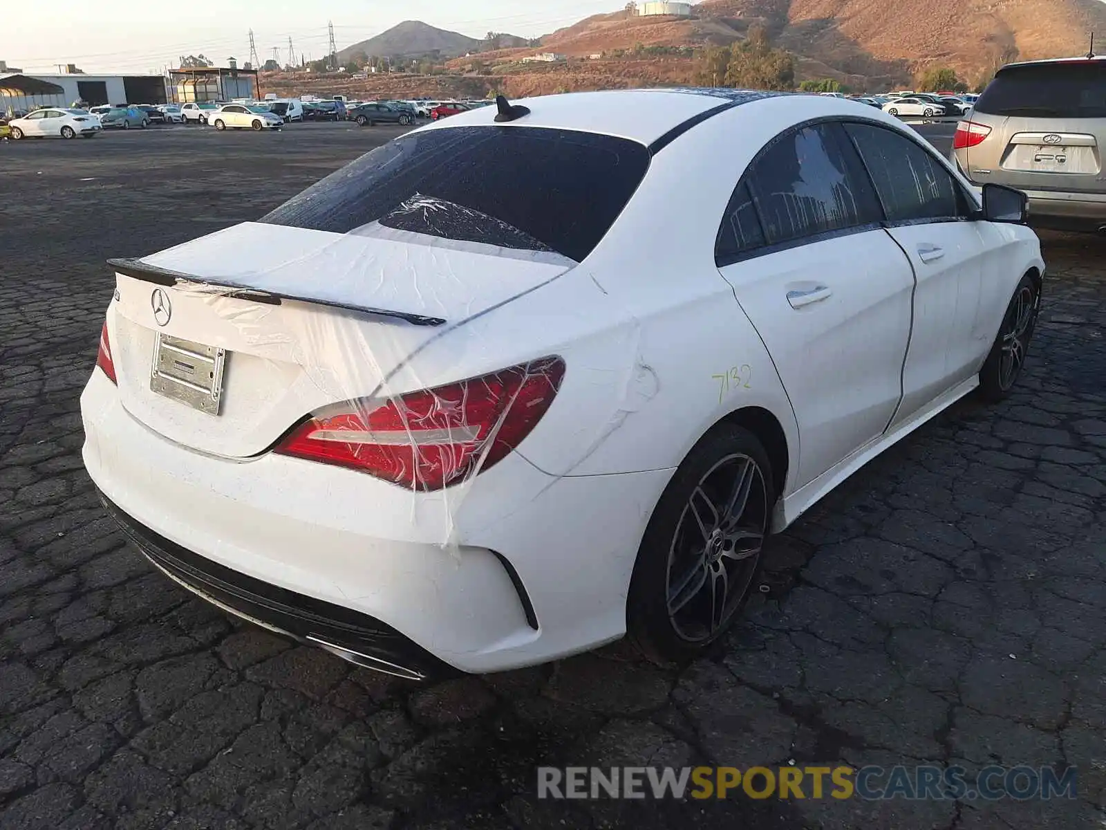 4 Photograph of a damaged car WDDSJ4EB5KN740078 MERCEDES-BENZ CLA-CLASS 2019