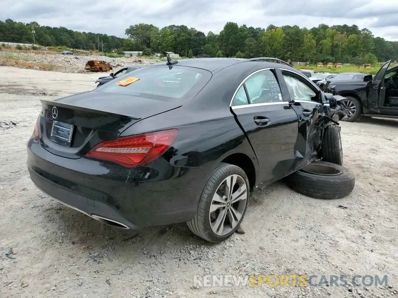 4 Photograph of a damaged car WDDSJ4EB5KN775221 MERCEDES-BENZ CLA-CLASS 2019