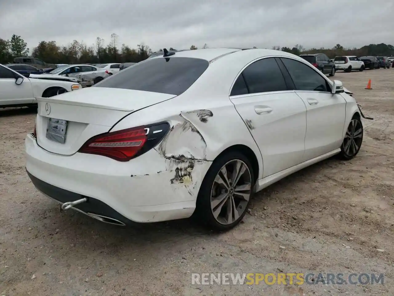 4 Photograph of a damaged car WDDSJ4EB7KN748179 MERCEDES-BENZ CLA-CLASS 2019