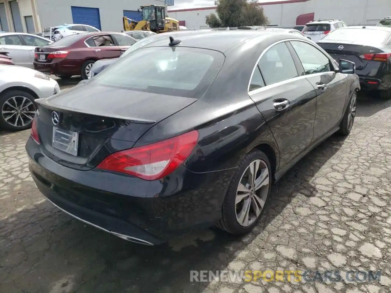 4 Фотография поврежденного автомобиля WDDSJ4EB8KN710248 MERCEDES-BENZ CLA-CLASS 2019