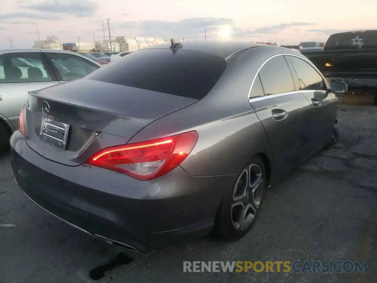 4 Photograph of a damaged car WDDSJ4EB8KN729205 MERCEDES-BENZ CLA-CLASS 2019